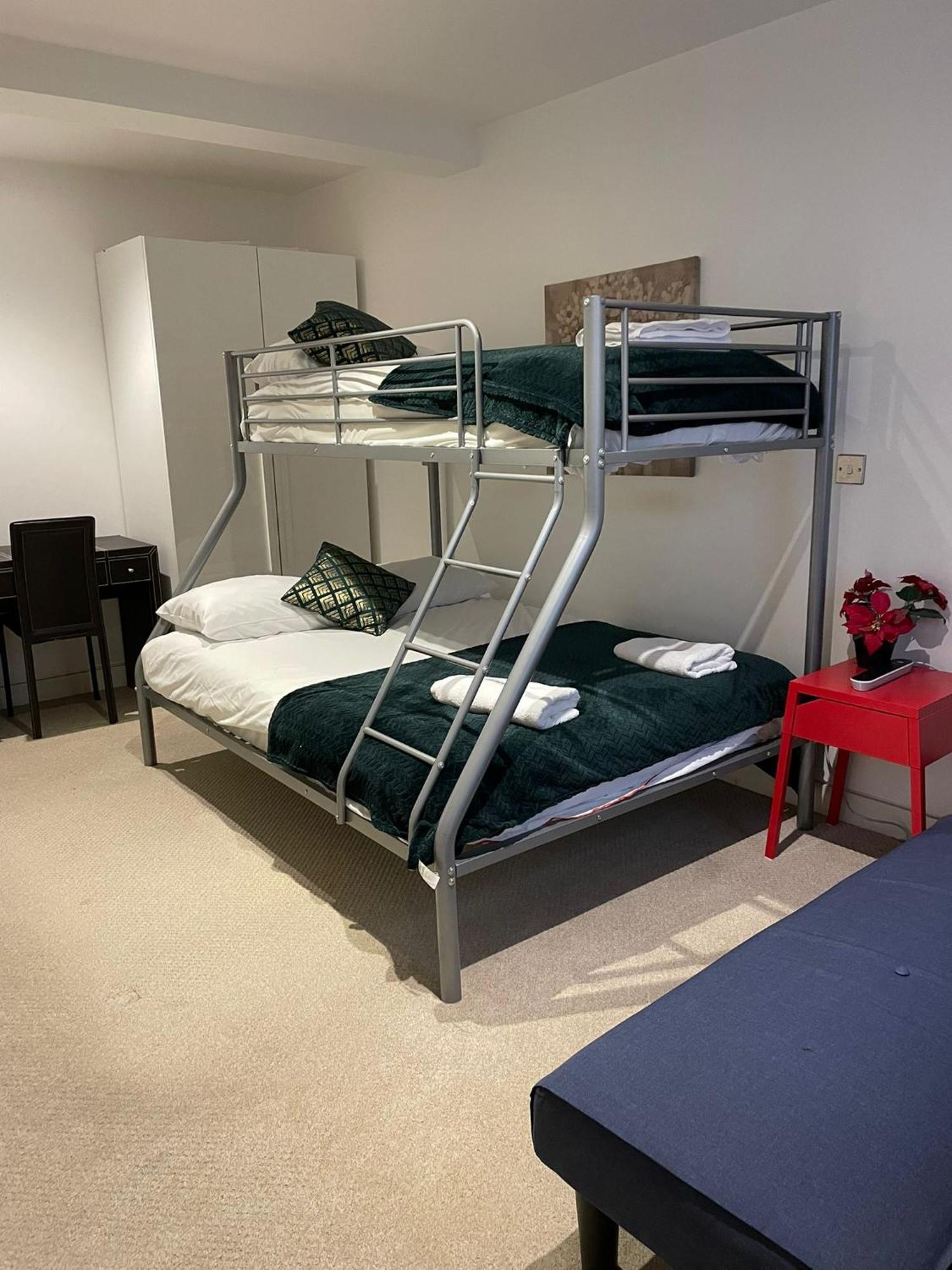Central Cosy Studio Apartments ลอนดอน ภายนอก รูปภาพ